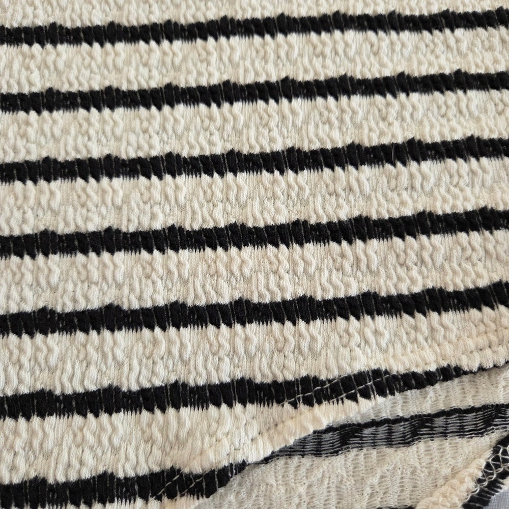 NWT Gaze Striped Strapless Textured Bodysuit Thong Black and White Juniors L - Picture 4 of 7